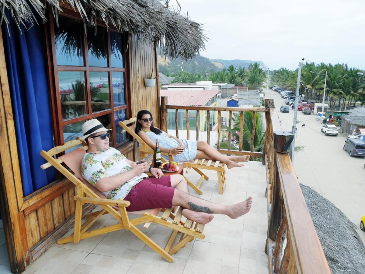 Cocoa Inn Hostal Canoa Exterior photo